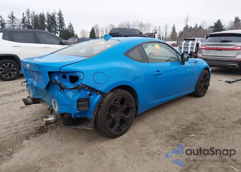 2020 Toyota 86 из США, поврежденный, VIN JF1ZNAA19L8753110